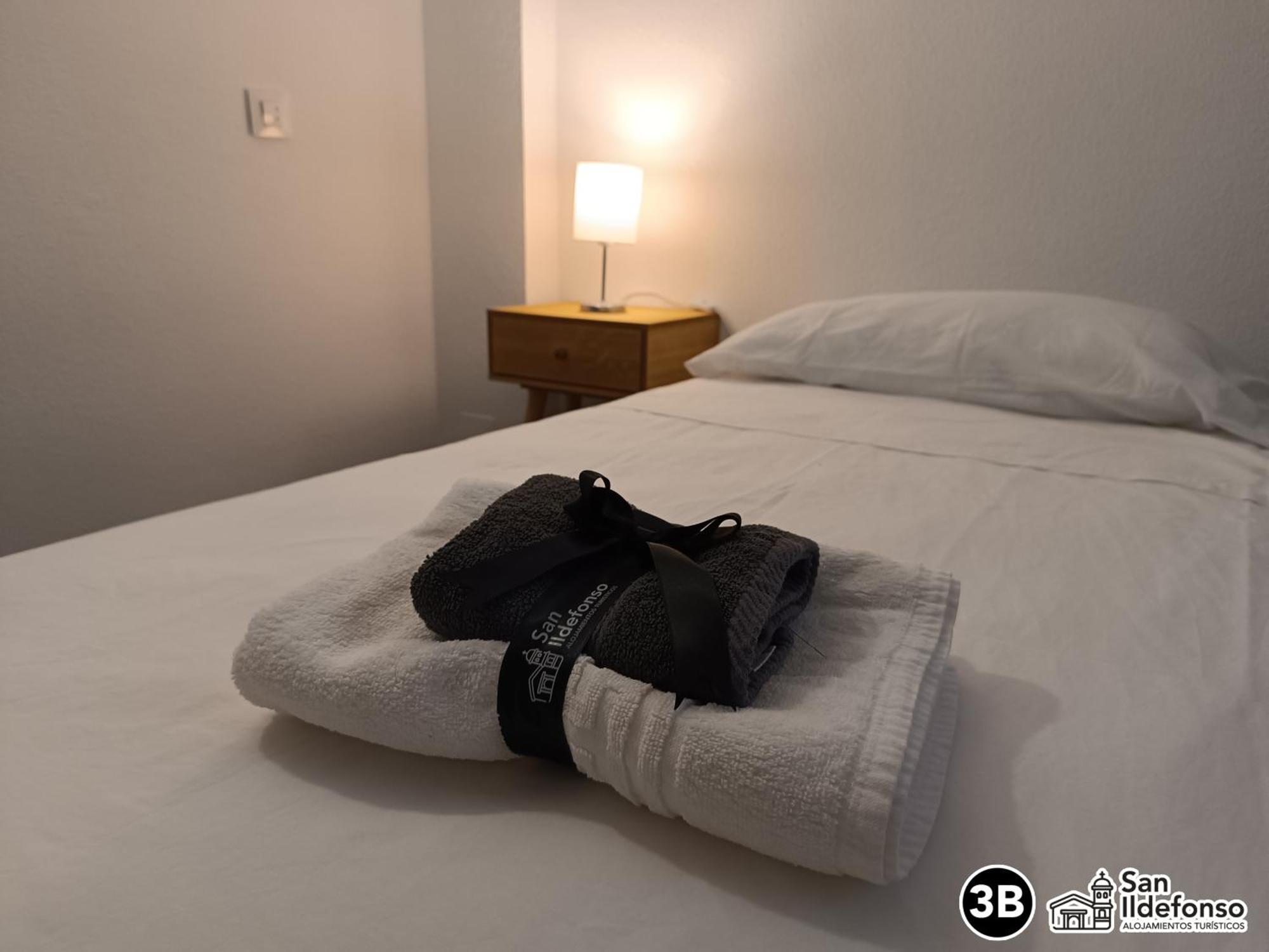 Alojamientos San Ildefonso Jaén Esterno foto